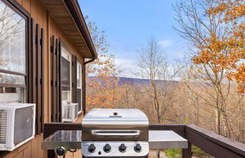 River Access Cabin with Hot Tub, Fire Pit, & WiFi! - Foto 21