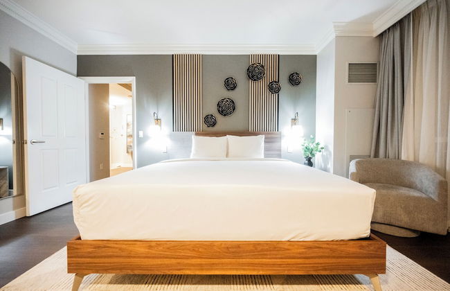 StripViewSuites at Signature - Foto 76