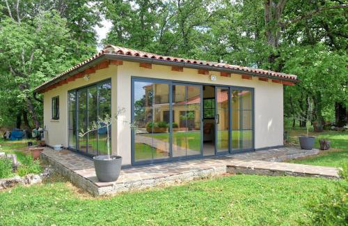 Apartment Susnjici 2 with Pool, Children Playground and Terrace - Photo 24