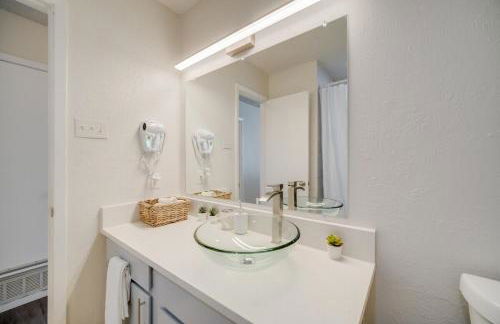 Stunning 4BR 2BA Hot Tub Cozy Holiday Home in Plano - Foto 22