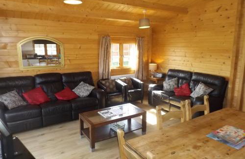 Avonvale Holiday Lodges, your home from home on the edge of THE COTSWOLDS - Photo 3