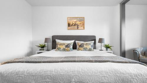 Apartment 23 - Photo 4