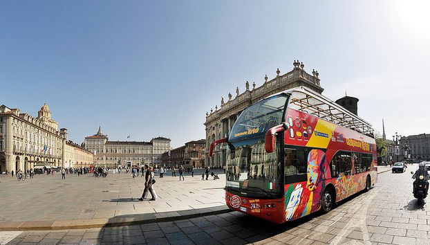 Musée national de l'automobile et Turin Hop On Hop Off - Photo 5