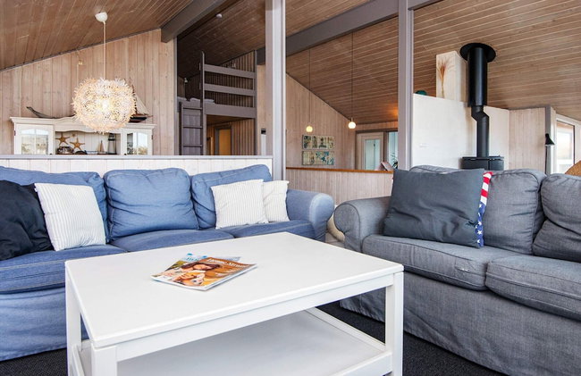 4 Star Holiday Home in Henne - Foto 18