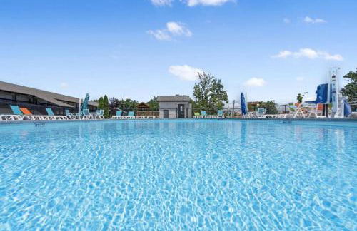 Splash and Stay at Kimberling Crossing - Foto 28