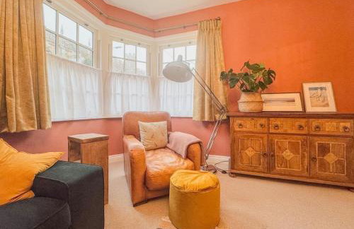 Charming Kenton Cottage - Foto 17