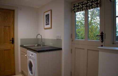 Ford End Cottage - Photo 12