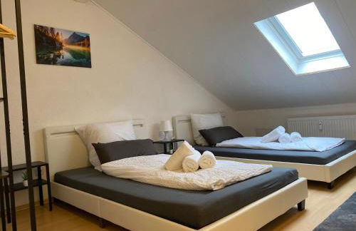 STN Deluxe Suite - Ferienwohnung mit 2 Schlafzimmer & Parkplatz, Highspeed WLAN, Netflix Premium, Zentral zu Audi & Schwarz Gruppe - Foto 26