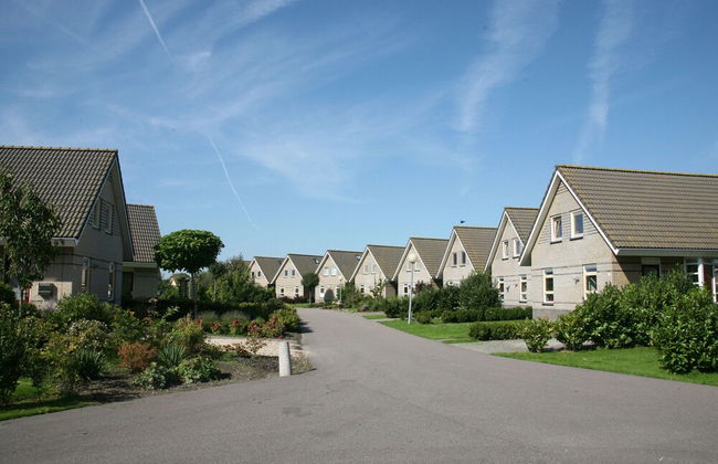 Lovely Holiday Home With Jetty Near Ijsselmeer - Foto 30