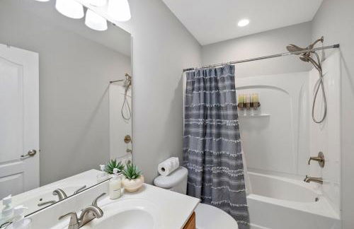 King and Queen Beds with a Gourmet Kitchen - Foto 5