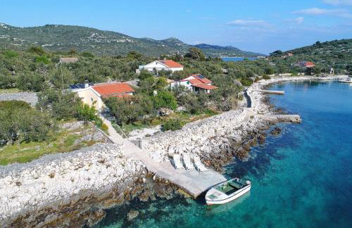 House Tony - Photo 1