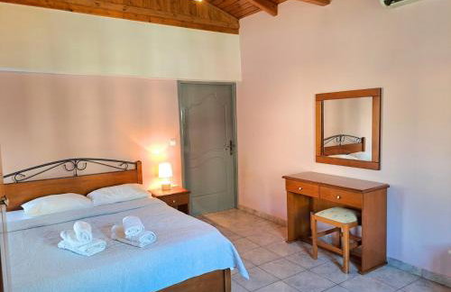 Villa Nikolas Limni - Photo 59