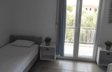 Noula Rooms - Photo 4