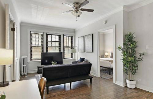 Prime & Stylish 1BR Hideaway - Dorchester 306 - Photo 16