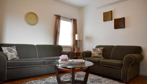 Cozy & Family Friendly Pittsburgh Home Sleeps 6 - Foto 3