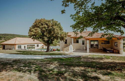 Le Mas des vignes - Piscine - Jacuzzi - 18 pers - Foto 14