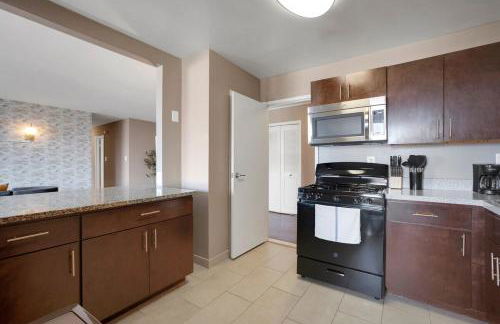 Boutique DCA Unit-Sleeps 7-Free Parking-Great Spot - Foto 21