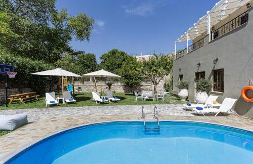 Villa Elodia with Pool & Garden in Heart of Crete - Foto 34