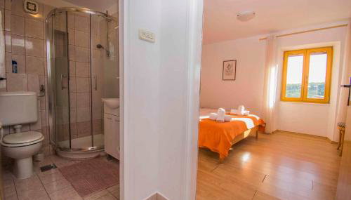Apartment Dobrinj 1 - Foto 3, Shower