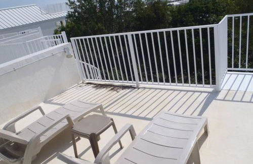 LIC Mgr - MODERN 3 BED 4 BATH VILLA - UPSCALE OCEANFRONT RESORT - INDOOR PICKLEBALL - SPEAKEASY! - Photo 29