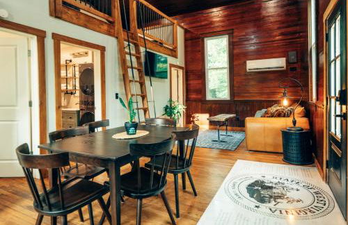 Corton Lodge on the Elk River - Riverview Suite - Foto 21