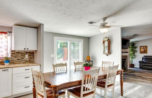 Family-Friendly Palm City Home 14 Mi to Beach! - Foto 5