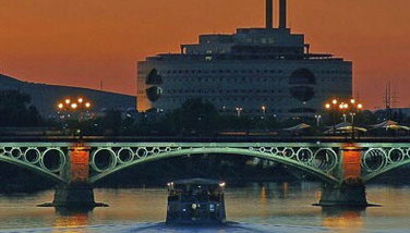 Crucero en el río Guadalquivir desde Torre del Oro - Foto 3