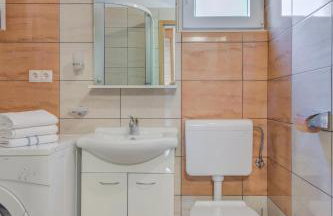 Above The Sea - Foto 58