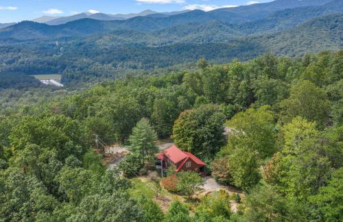 Luxury Cabin 45 Min to Asheville Hot Tub & Fire pit - Foto 35