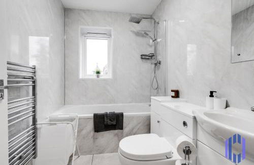 Stylish 4bd - Coop LIVE - Etihad - Parking - EV - Foto 34