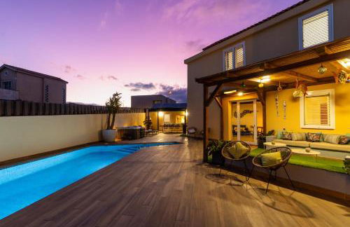 La Casa de Playa - piscina y jacuzzi a 50m del mar - Foto 59