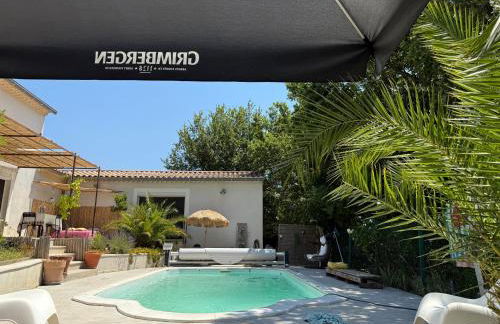 Belle villa contemporaine avec piscine - Foto 1