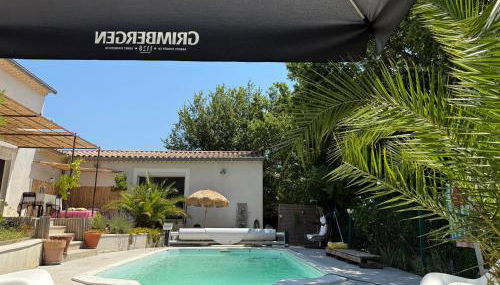 Belle villa contemporaine avec piscine - Foto 1