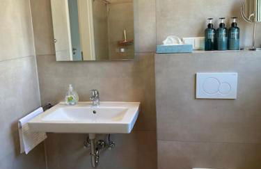 Edles Apartment in Hanau mit Balkon und Freisitz, Pkw-Stellplatz - Foto 11