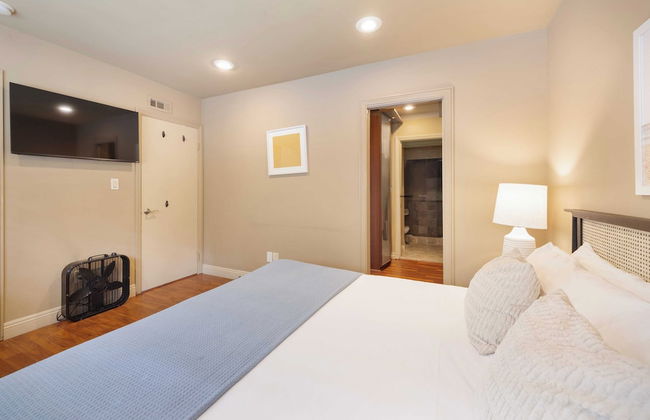 Parasol by Avantstay Hilltop Ocean View Escape w/ Large Patio & Shuffleboard - Foto 18