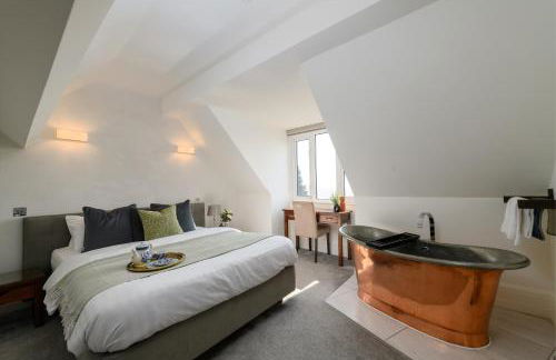 Holm House - Stylish Coastal Suites - Silures Bar & Restaurant On-site - Foto 4