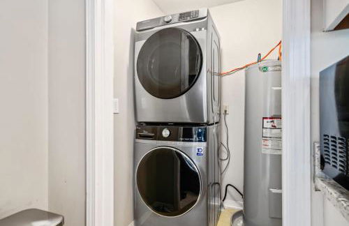 Spacious Audubon Home in Colony Cove w Water Views - Foto 31