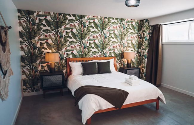 Lakeview Mid Century Luxury Cottage Citq 311414 - Photo 61