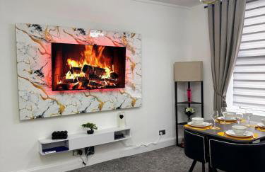Modern 2 Bedroom Ground Floor Apartment in Dundee, Free Parking - Foto 1