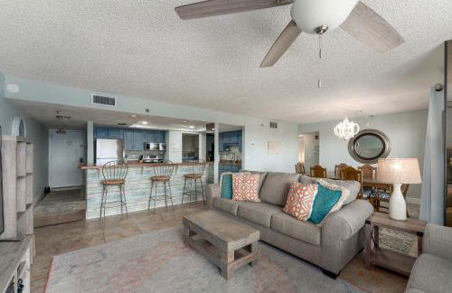 Fabulous ocean and beach views with top complex amenities - Foto 17