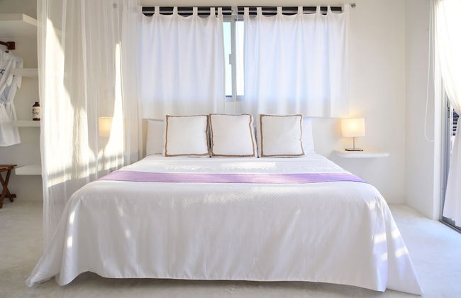 Villas Geminis Boutique Condo Hotel - Photo 10