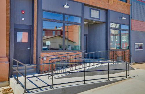 Modern, Open-Concept Apartment Downtown Cashton! - Foto 21