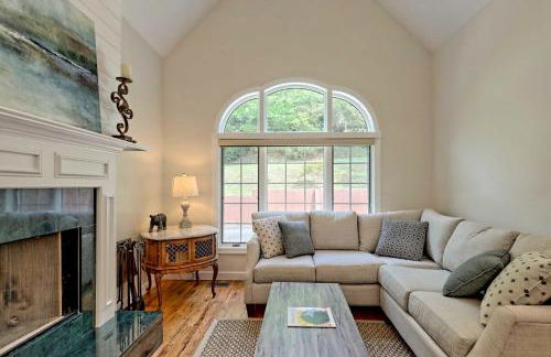 Chic Sky Valley Resort Home on Golf Course! - Foto 6