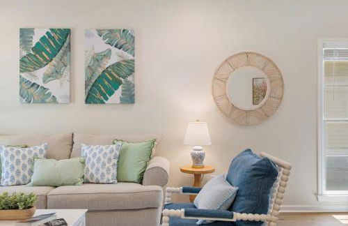 Single Story Fire Pit Updated Close to Downtown - Foto 16