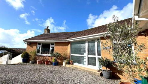 Braunton Hazel House 4 Bedrooms - Foto 3