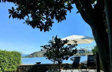 Rest and Relax Arona - On the lake - Foto 7