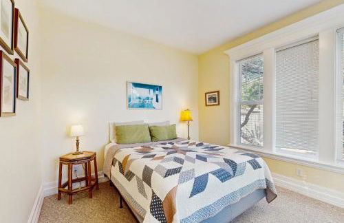 Bennington House - Photo 26