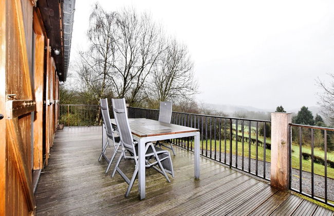 Cozy & Luxurious Chalet with Sauna, Hot Tub, Large Garden, Covered Terrace - Foto 17