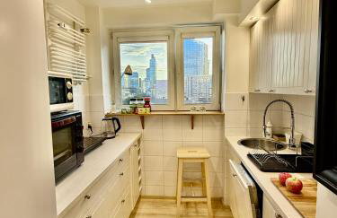 GREEN 5 AC Rondo ONZ metro WiFi 80'TV OLED Netflix HBO AppleTV Disney - Foto 52