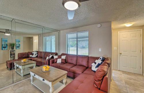 Bright Venice Home with Yard Less Than 4 Miles to Beach! - Photo 8